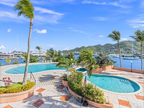 Sunny Days at Simpson Bay Yacht Club