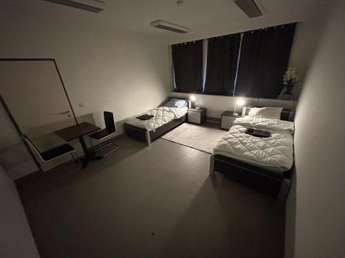 Rooms Exit E40 Rooms Exit E40