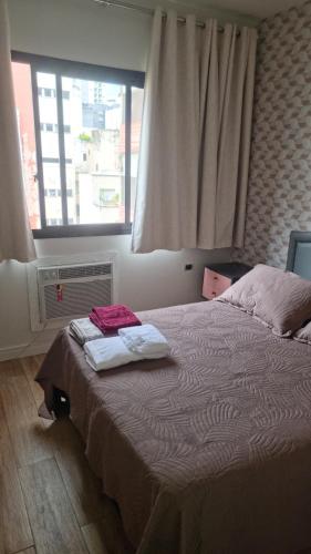 Apto completo, totalmente equipado, com um quarto - sem garagem - não são permitidas visitas, São Paulo