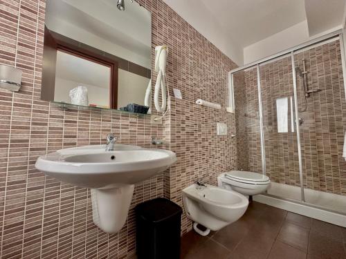 Hotel Soleado - image 9