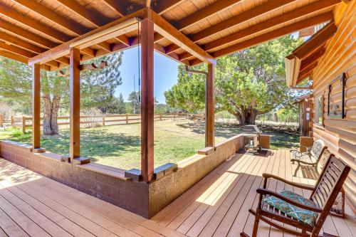 Show Low Area Cabin with Game Room and Hot Tub! - image 14