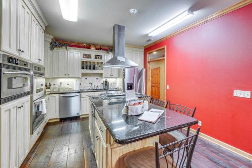 Private Dock The River House in Heber Springs! in Jacksonville