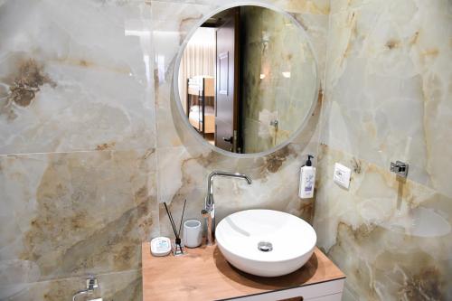 Berati Mozaik Hotel - image 3