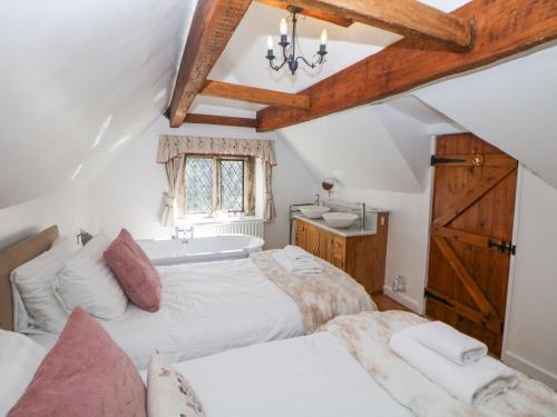 River Lodge Ashbourne - image 13
