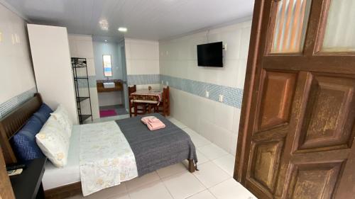 Double Room with Private Bathroom image 5
