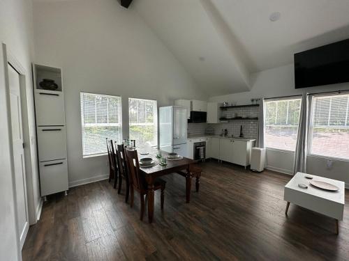 Konyha, The Loft in Acworth