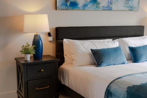 Convention Ctr-Spacious 2BR 2BA-Spa,Pool,Gym,Pkg Convention Ctr-Spacious 2BR 2BA-Spa,Pool,Gym,Pkg