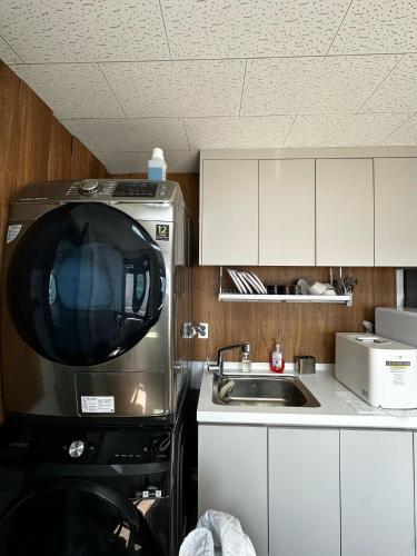 K wave Guesthouse Only Female in Hongdae 2