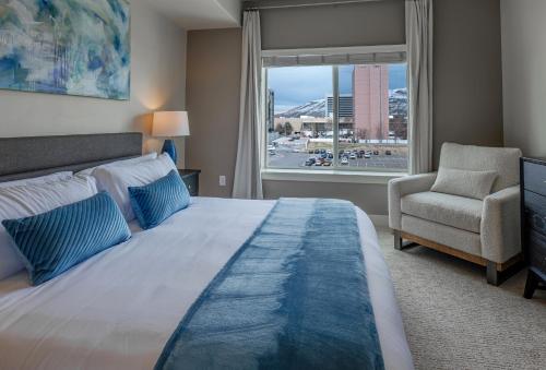 Convention Ctr-Spacious 2BR 2BA-Spa,Pool,Gym,Pkg Convention Ctr-Spacious 2BR 2BA-Spa,Pool,Gym,Pkg