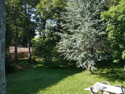 Gîte Marlhes 3 pièces 4 personnes - FR-1-496-55 - image 13