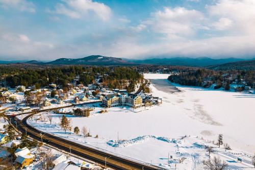 voco Saranac Lake NY - Waterfront by IHG
