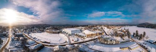 voco Saranac Lake NY - Waterfront by IHG