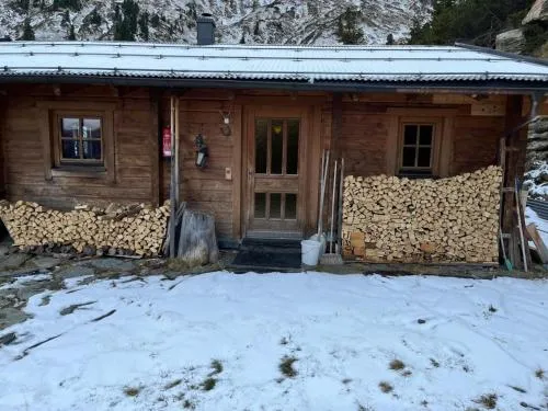 Rustic Hut Salzburg near Ski Slopes in Bramberg am Wildkogel, Österreich