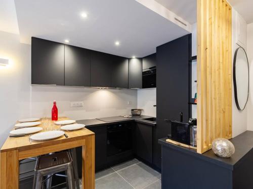 Duplex rénové 6 pers avec vue sur lac à Loudenvielle - FR-1-695-72 (Duplex renove 6 pers avec vue sur lac a Loudenvielle - FR-1-695-72) in Ludenvjēla