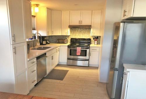 The Elm Tree Cottage in the Sugarhouse District thumb 4