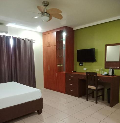 room detail thumbnail 1