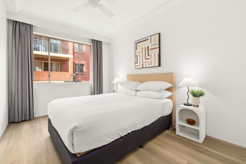 Bright Inner-West Stay with Pool Access - image 7