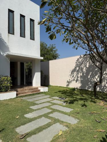 BKs Villa Plumeria Holiday Home in Kensville Golf in Nanodra