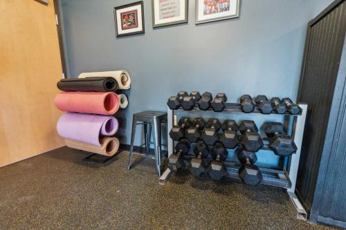 Bright and Connected Your Ideal Getaway Bright and Connected Your Ideal Getaway