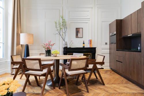 La Suite - Constantine I - 2 bedroom with AC, Lyon (fotografie 10)