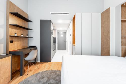 One-Bedroom Apartment image 1