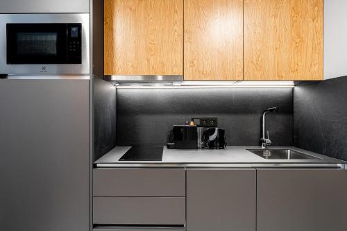 Classic Apartment image 6