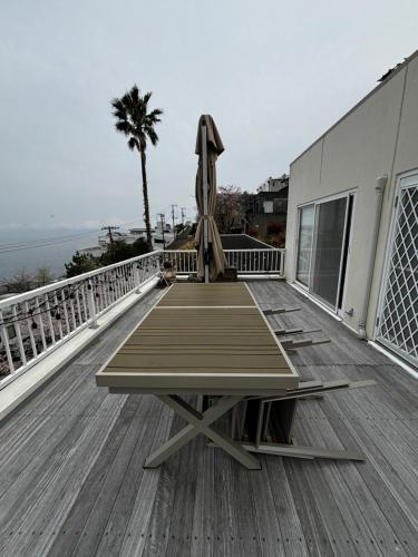 熱海 無二荘 絶景オーシャンビュー ピアノ Bbq エレベーター付き三階建て貸切宿 (熱海 無二荘 絶景オーシャンビュー ピアノ Bbq エレベーター付き三階建て貸切宿) near Atami Beachline