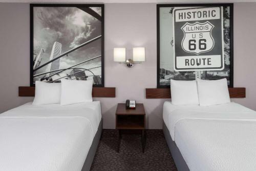 罗密欧维尔速8酒店 罗密欧维尔速8酒店