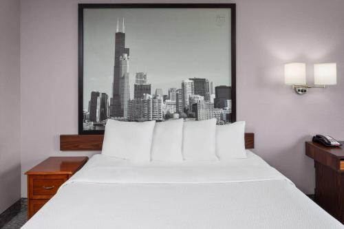 罗密欧维尔速8酒店 罗密欧维尔速8酒店