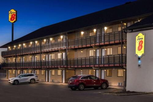 Super 8 by Wyndham Vandalia/Dayton International Airport in Vandalia, USA
