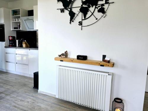 ห้องครัว, Fuchsbau mit Kamin & Terrasse & Garten in เกรอเนบัค