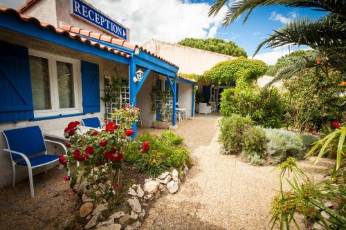 Hotel Des 4 Vents "Esprit Camargue" Parking Privé Gratuit - Hôtel - Aigues-Mortes