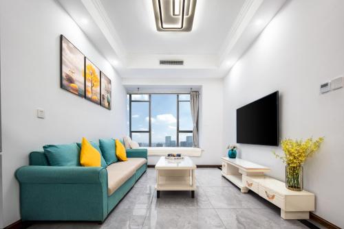 Two-Room Apartment room in Ode to Joy Hotel Apartment East Railway Station Guanghuan Shopping Park Branch