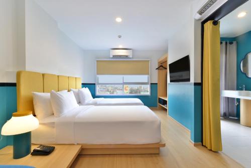 room detail thumbnail 1