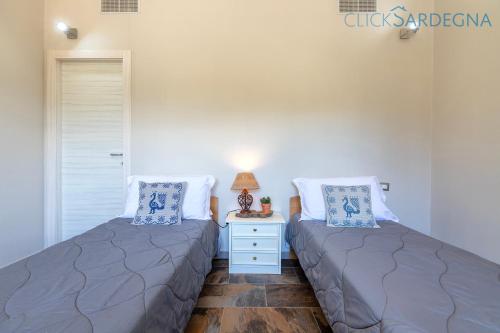 ClickSardegna Villa dei Limoni with pool close to the beach