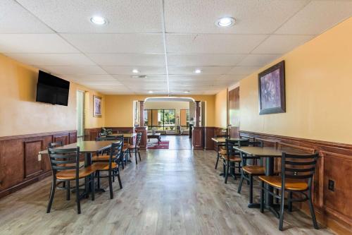 Quality Inn - Kings Mountain - image 6