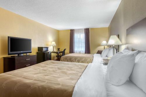 Quality Inn Williamston - image 32