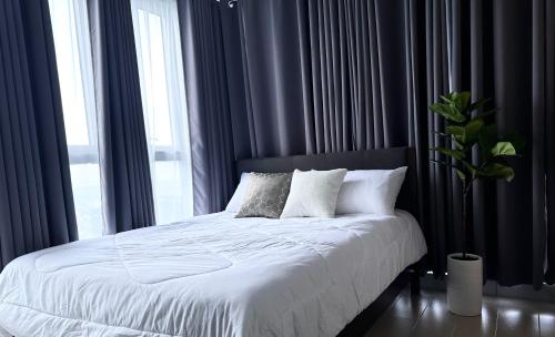 Spacious Modern Suites with Amazing City View, Manila