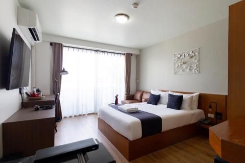 room detail thumbnail 0