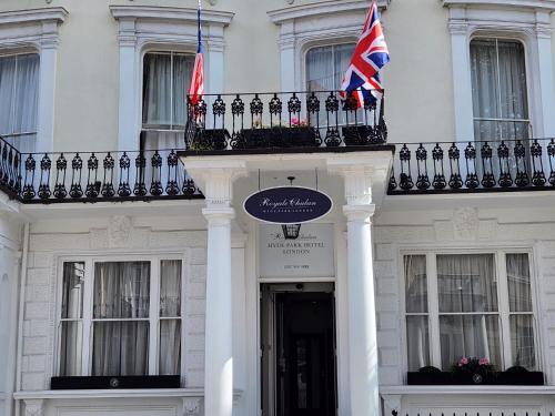 The Royale Chulan Hyde Park Hotel, London