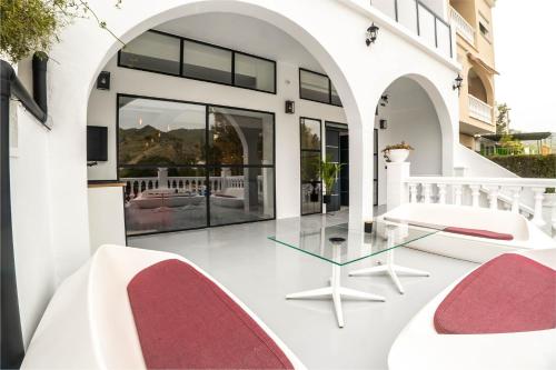 設施, Novaotel Malaga in 雅爾丹城