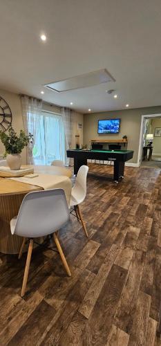 3 Bed House near Loch Ness in Дорес