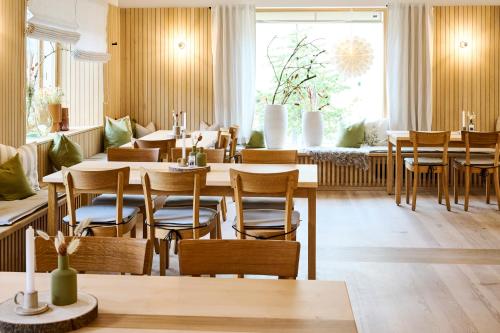 Schwarzes Kreuz Gasthaus Pension in Steinbach am Wald