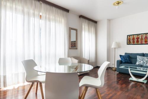 Wonderful three-room apartment just few minutes away from MM Tricolore, Milan (photo 5)