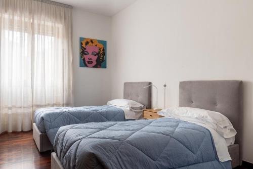 Wonderful three-room apartment just few minutes away from MM Tricolore, Milan (photo 2)