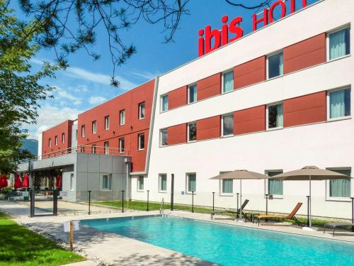 Ibis Saint-Genis-Pouilly Genève Hotel de charme Saint-Genis-Pouilly
