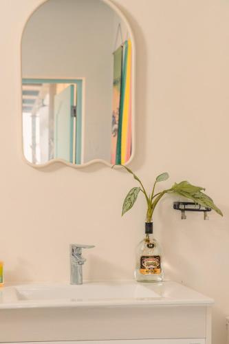 Good Trip Hostel 菇憩民宿 包棟 最多8人入住 加勒比海風格 Good Trip Hostel 菇憩民宿 包棟 最多8人入住 加勒比海風格