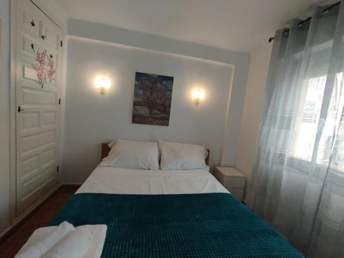 Apartment with Sea View image 9