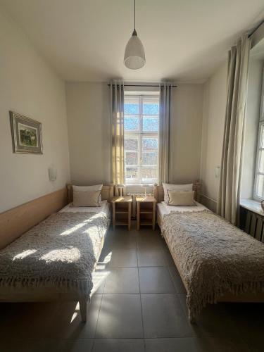 1 double bed