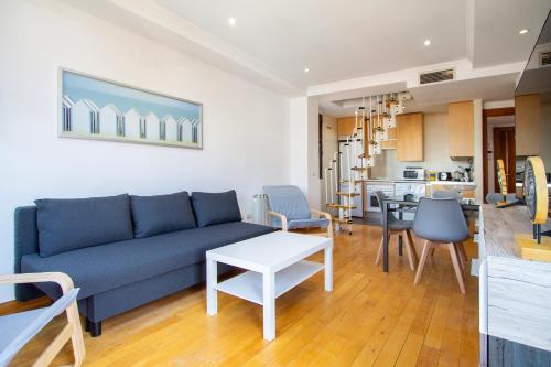 Apartamentos Adelfas – khách sạn tại Retiro